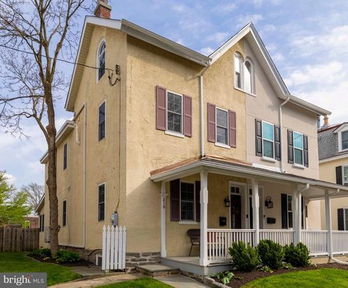 210 E Evergreen Ave, PHILADELPHIA, PA, 19118-2823 | Card Image