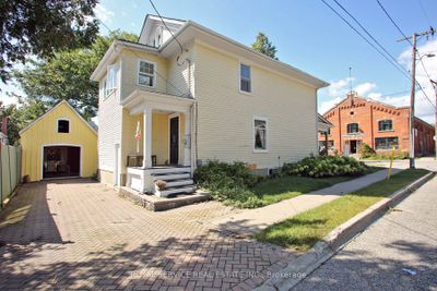 7 Park St, House other with 3 bedrooms, 2 bathrooms and 2 parking in Clarington ON | Image 3