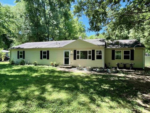 7835 Captain Rd, Millington, TN, 38053-3118 | Card Image