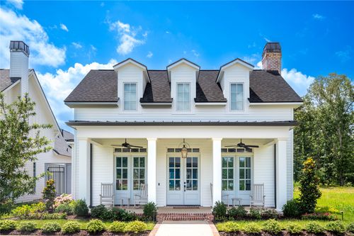 2108 Pecan Square Ave, Shreveport, LA, 71106-3900 | Card Image