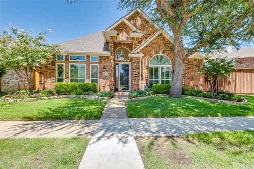 8633 Mill Creek Rd, Irving, TX, 75063-4267 | Card Image