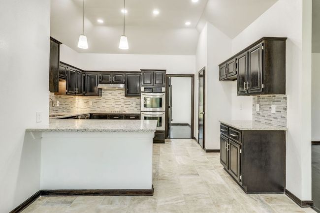 30809 Berry Creek Dr, House other with 4 bedrooms, 3 bathrooms and 6 parking in Georgetown TX | Image 13