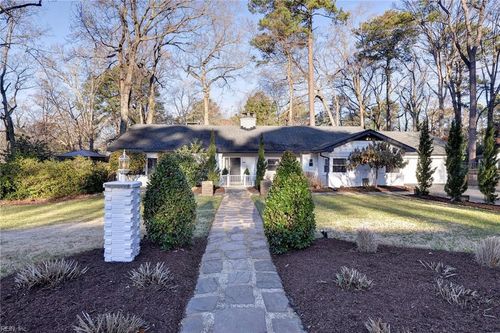 500 Riverside Dr, Newport News, VA, 23606-3624 | Card Image