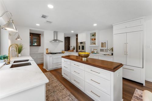 2312 Pebble Beach Dr, League City, TX, 77573-4456 | Card Image
