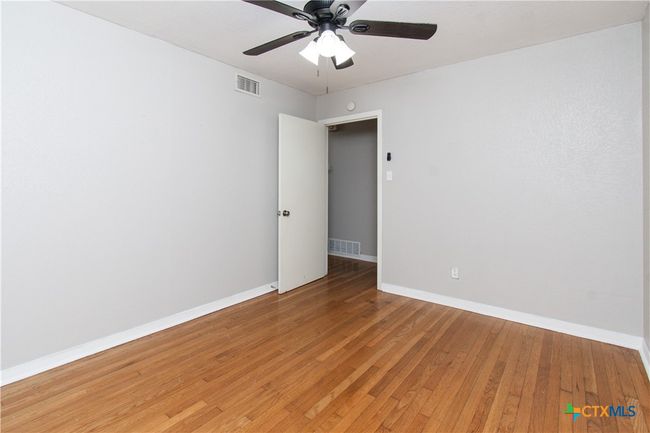 1902 S 41 St St, House other with 3 bedrooms, 2 bathrooms and null parking in Temple TX | Image 17