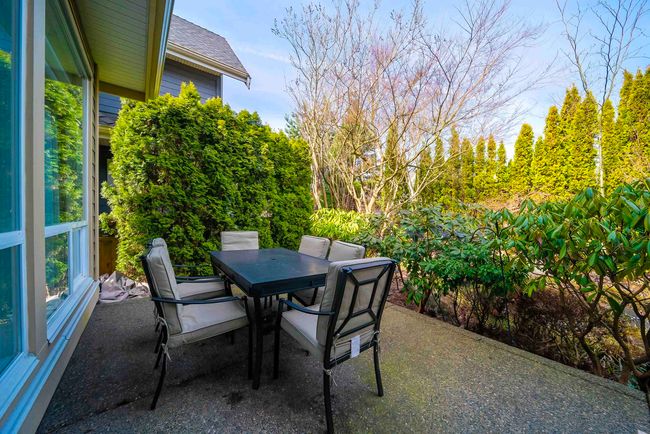 16373 26 Avenue, House other with 4 bedrooms, 3 bathrooms and 4 parking in Surrey BC | Image 35