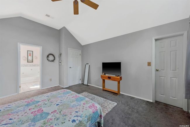 10 Lyons Ln, House other with 4 bedrooms, 3 bathrooms and null parking in Coram NY | Image 26