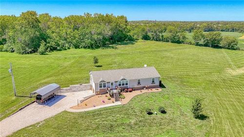 1399 Nw 460th Rd, Holden, MO, 64040-8473 | Card Image