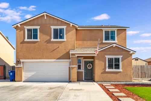 1869 E Gum Ave, Reedley, CA, 93654-8866 | Card Image
