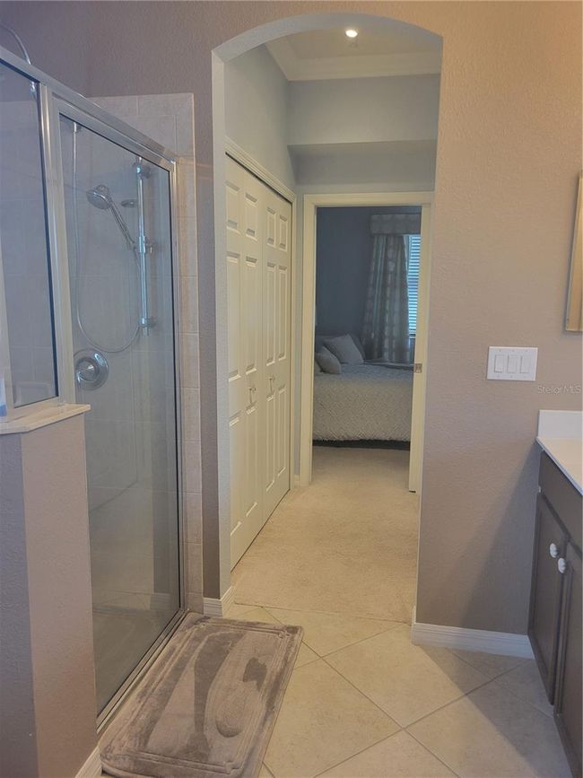 En Suite Bathroom | Image 21