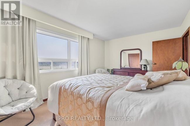 433457 S 4th Line S, Home with 6 bedrooms, 3 bathrooms and 24 parking in Amaranth ON | Image 16