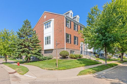 15871 Freedom Ln, Apple Valley, MN, 55124-6029 | Card Image