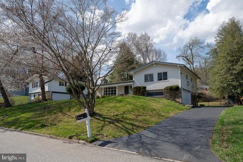 161 Lantern Ln, King Of Prussia, PA, 19406-3728 | Card Image