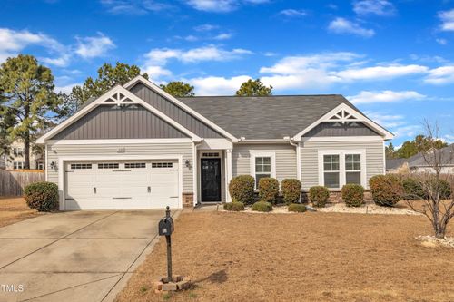 32 Burr Oak Circle, Bunnlevel, NC, 28323 | Card Image