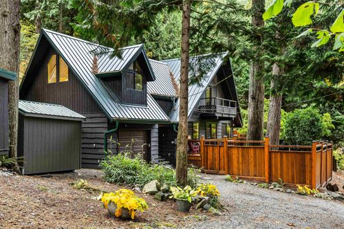 6326 Rockwell Dr, Harrison Hot Springs, BC, V0M | Card Image