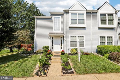 b-6100-B Hoskins Hollow Cir, CENTREVILLE, VA, 20121-2690 | Card Image