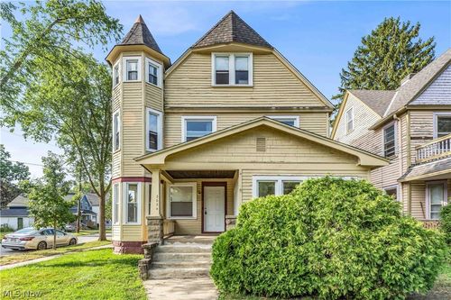 3624dn-3624 Archwood Ave, Cleveland, OH, 44109-2542 | Card Image
