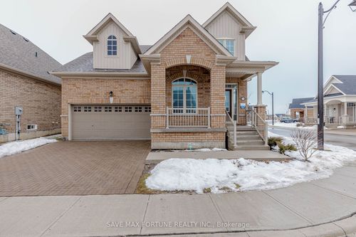 39-26 Clermiston Cres, Brampton, ON, L6R4C7 | Card Image