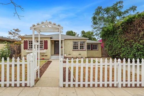 231 E 5th Ave, Escondido, CA, 92025 | Card Image