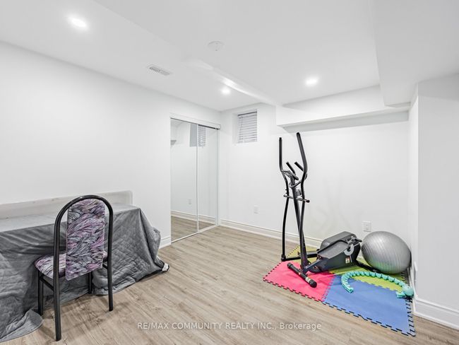 2440 Secreto Dr, House other with 6 bedrooms, 4 bathrooms and 2 parking in Oshawa ON | Image 28
