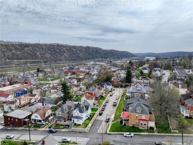 912 Howard St, House other with 5 bedrooms, 3 bathrooms and 5 parking in Monongahela PA | Image 42