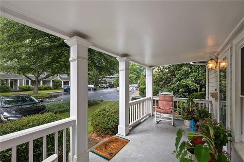 2674 Farmstead Rd Se, Smyrna, GA, 30080-2618 | Card Image