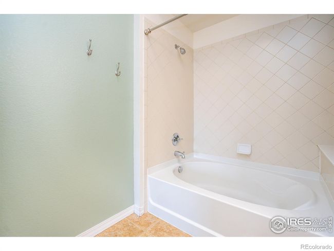 Master bathroom | Image 14