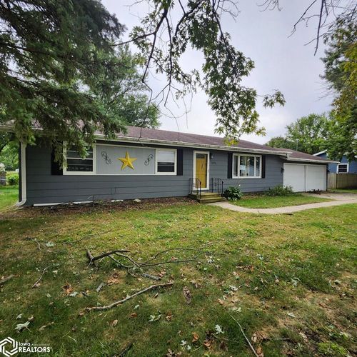 2434 Elm Dr, Fort Dodge, IA, 50501-8757 | Card Image