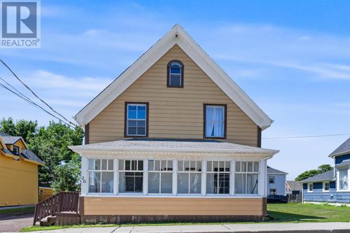 26 Cedar St, Home with 4 bedrooms, 2 bathrooms and null parking in Summerside PE | Card Image
