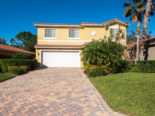 4368 56th Ln, Vero Beach, FL, 32967-7595 | Card Image