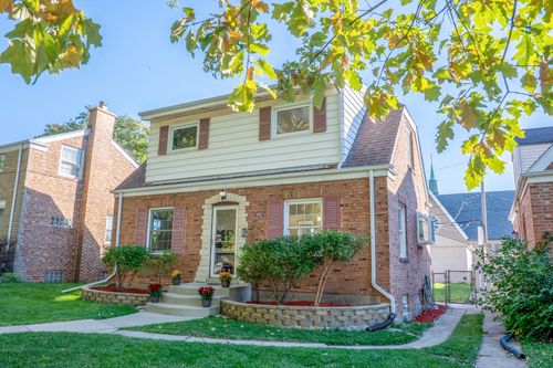 5205 N Osceola Ave, Chicago, IL, 60656-1762 | Card Image