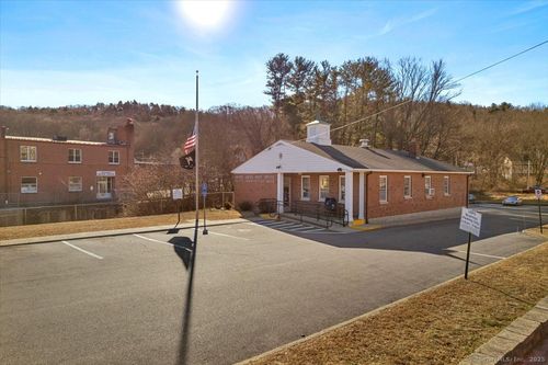 2 Main St, Baltic, CT, 06330-7000 | Card Image