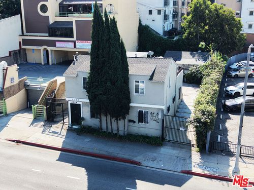 2352 W 3rd St, LOS ANGELES, CA, 90057-4823 | Card Image