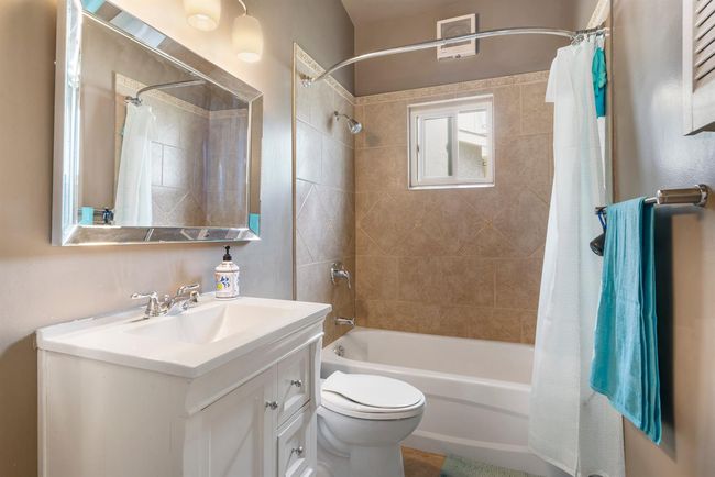 4828 Nipawin Cres Nw, House detached with 4 bedrooms, 2 bathrooms and 3 parking in Calgary AB | Image 22