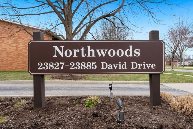 UNIT-104 - 23845 David Dr, Condo with 1 bedrooms, 1 bathrooms and null parking in North Olmsted OH | Image 23