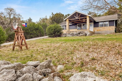 1548 Valley Frst, Canyon Lake, TX, 78133-5068 | Card Image