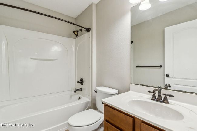 4929 Creek Bluff Ln, House other with 4 bedrooms, 4 bathrooms and null parking in Middleburg FL | Image 27