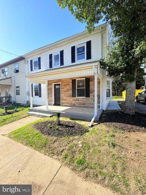 35 W Church St, BLACKWOOD, NJ, 08012-3967 | Card Image