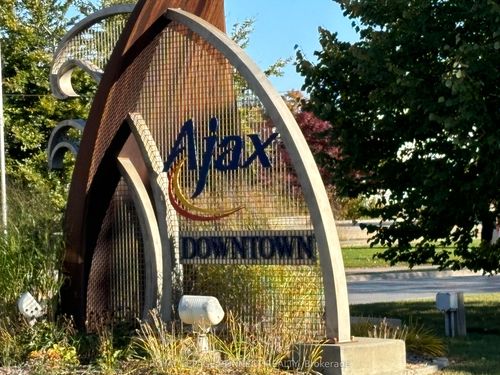 1-62 Harwood Ave S, Ajax, ON, L1S2H6 | Card Image