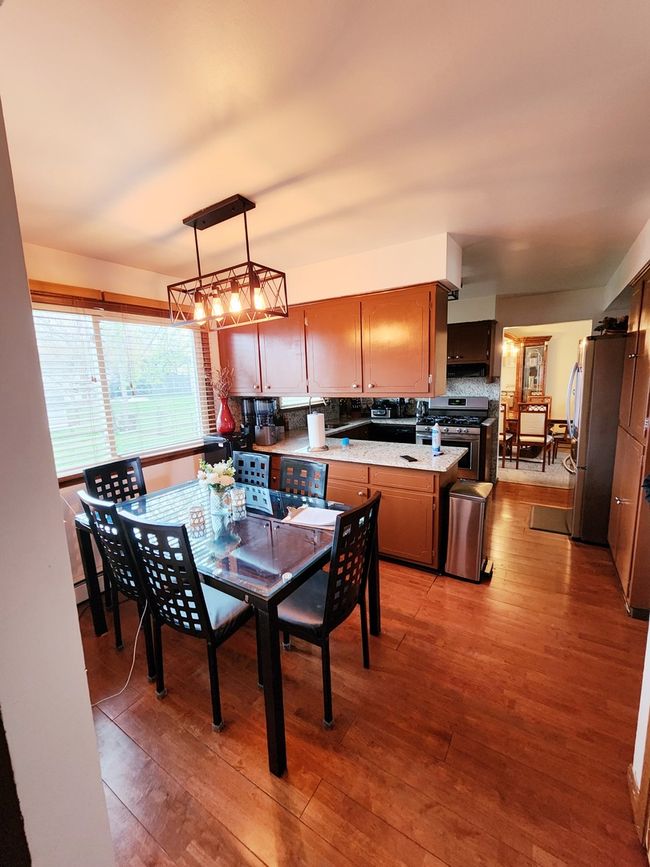 15928 Avalon Ave, House other with 5 bedrooms, 3 bathrooms and 2 parking in South Holland IL | Image 5