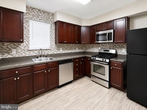 4128 Orchard Ridge Blvd, BALTIMORE, MD, 21213-2169 | Card Image