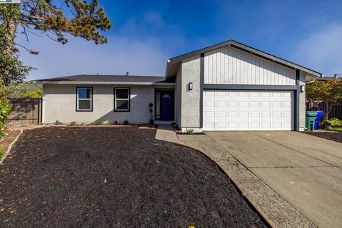 109 Bellflower Ct, Hercules, CA, 94547-1002 | Card Image