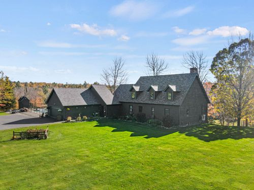 829 Kennebec Road, Hampden, ME, 04444 | Card Image