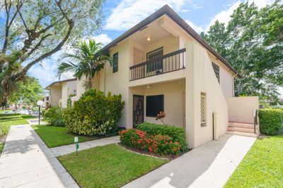 6E - 21597 Juego Circle E, Condo with 2 bedrooms, 2 bathrooms and null parking in Boca Raton FL | Image 2