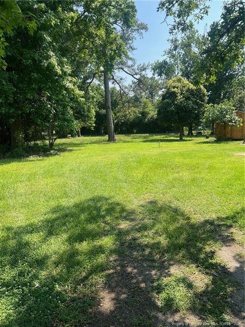 303 1st St, Pembroke, NC, 28372-9572 | Card Image