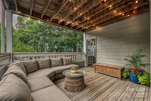 68-433-68 W 8th St, Charlotte, NC, 28202-1491 | Card Image