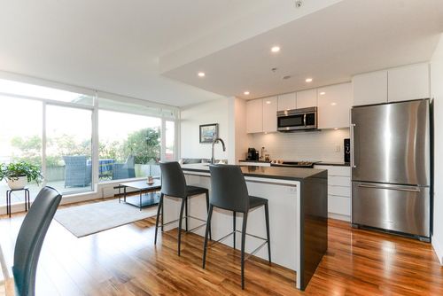 221-289 E 6th Ave, Vancouver, BC, V5T0E9 | Card Image