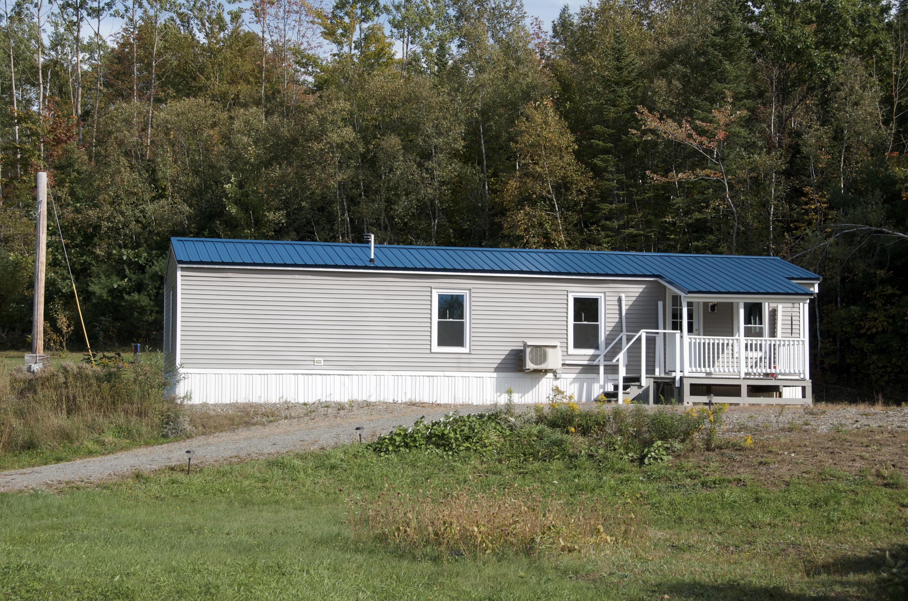 Main St, Canaan, ME 04924