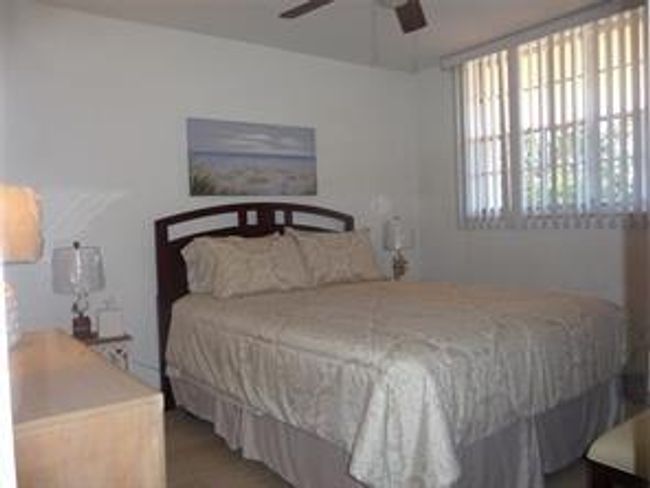SECOND BEDROOM | Image 20