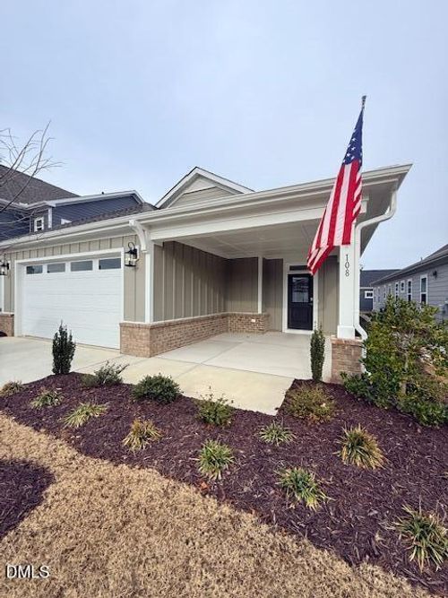 108 Swain St, Clayton, NC, 27527-9468 | Card Image